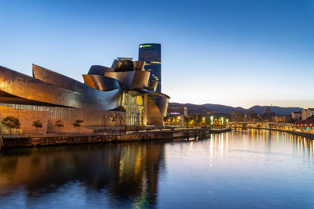 Museu Guggenheim - Bilbao - Reprodução Unsplash