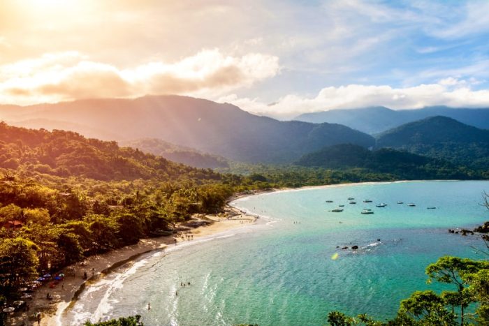 Ilhabela - Praia de Castelhanos - Reprodução Google Imagens